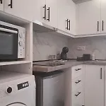 Funky, Cute Flat Close T Center * Thessalonique